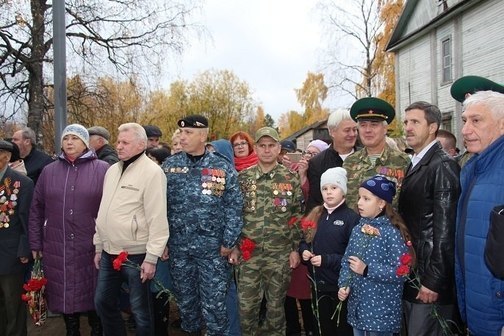 "Бронзовый солдат" - памятник воинам-интернационалистам