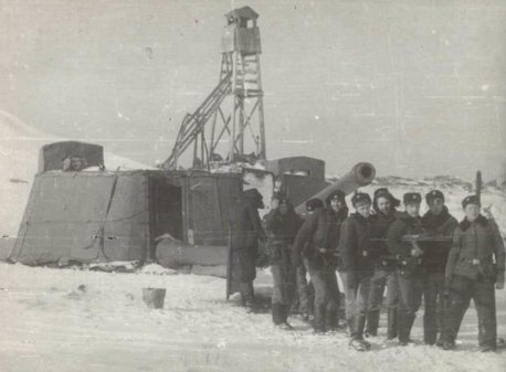 История заброшенной береговой батареи №11 на мысе Сеть-Наволок в Мурманской области