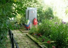 Братская могила советских воинов в Ям-Тёсово