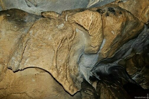 Пещера Тайн