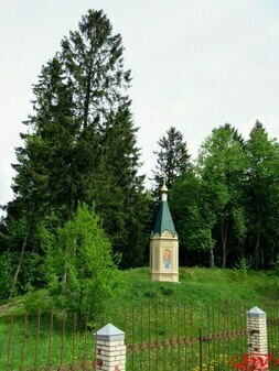 Часовня в парке усадьбы Шуваловых в Вартемягах