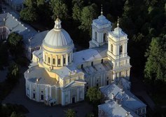 Свято-Троицкий собор Александро-Невской Лавры