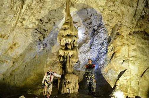 Пещера Учунджу-Хосар (Ёлочка)