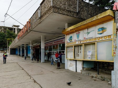 Ялтинская троллейбусная станция