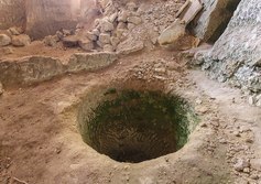 Водосборная пещера Копка-Кую на Чуфут-Кале