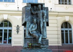 Памятник Русским воинам, участникам Первой мировой войны