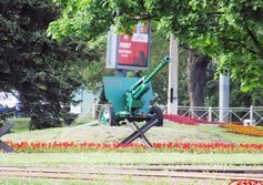 Пушка ЗИС-3 на площади Мужества