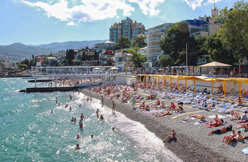 Массандровский пляж в Ялте