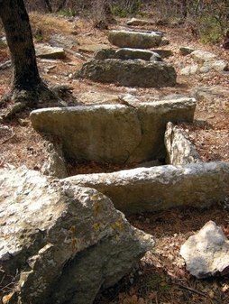 Таврские каменные ящики