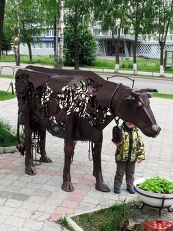 Корова-кормилица (Коми-мöс)