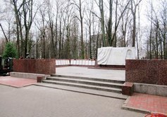 Мемориальный комплекс военным морякам-тихоокеанцам на Серафимовском кладбище