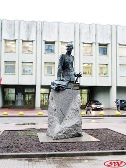 Памятник А.А. Брусилову