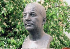 Бюст Б.П. Константинова