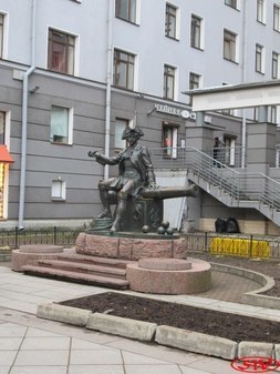 Памятник Василию Корчмину