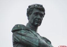 Памятник И.Ф. Крузенштерну на Васильевском острове