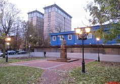 Памятник Анатолию Собчаку