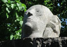 Памятник Иосифу Бродскому