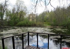 Большой пруд в усадьбе Дружноселье