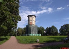 Водонапорная башня в Приоратском парке