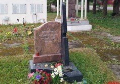 Воинский мемориал в Тайцах