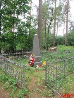 Братская могила воинов 120-й стрелковой дивизии в Даймище