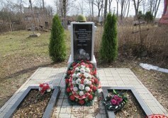 Братская могила погибших в концлагере в Котлах