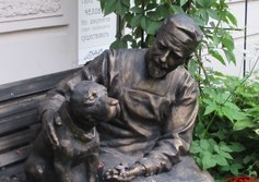 Памятник героям фильма «Собачье сердце»