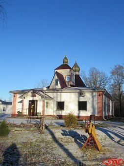 Храм Петра и Павла в посёлке имени Морозова