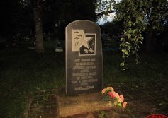 Воинское захоронение в Нижней Водлице