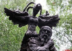 Памятник Николаю Клюеву в Вытегре