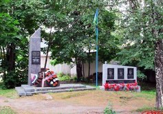 Памятник погибшим в Афганистане в Пудоже