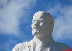 Памятник Ленину в Каргополе