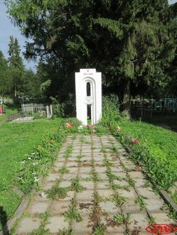 Братская могила погибших от ран