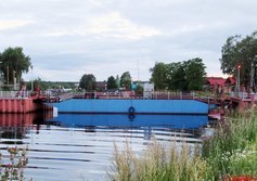 Понтонный мост через Онежский канал