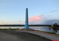Стела в честь открытия Онежского канала