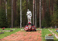 Братское кладбище советских воинов в Алёховщине