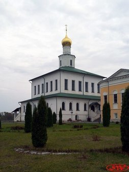 Собор Богоявления Господня в Старо-Голутвине монастыре в Коломне