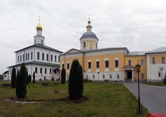 Храм Сергия Радонежского в Старо-Голутвине монастыре в Коломне