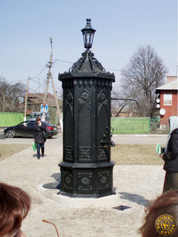 Шевлягинская бассейка на площади Шевлягиной