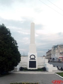 Памятник Борцам двух революций в Коломне