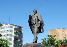 Памятник Д.П. Рябушинскому в Железнодорожном