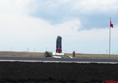 Памятный знак Ак-Монайских позиций 