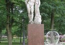 Геракл Фарнезский в Александровском саду