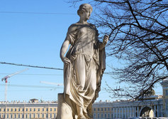 Флора Фарнезская в Александровском саду