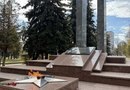 Мемориальная стена Героев и Арка Памяти и Скорби в Чехове