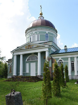 Церковь апостолов Петра и Павла в Сомино