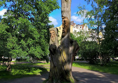 Скульптура «Святое семейство» в Выборге