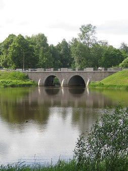 Большой Каменный мост в Павловске