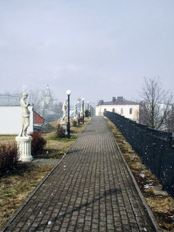 Аллея Скульптур у Выборгского Эрмитажа