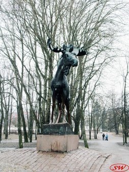 Скульптура «Лось» в Выборге